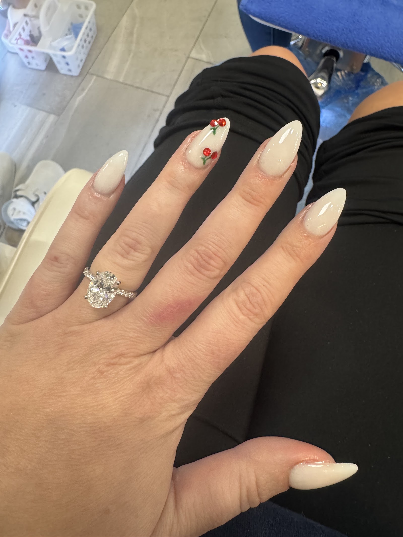Foxy Nails Bar Thornton nail photo 8